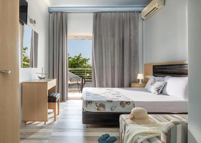 Pagona House 托罗尼