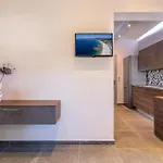 Pagona House