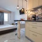 Pagona House Apartman Toróni
