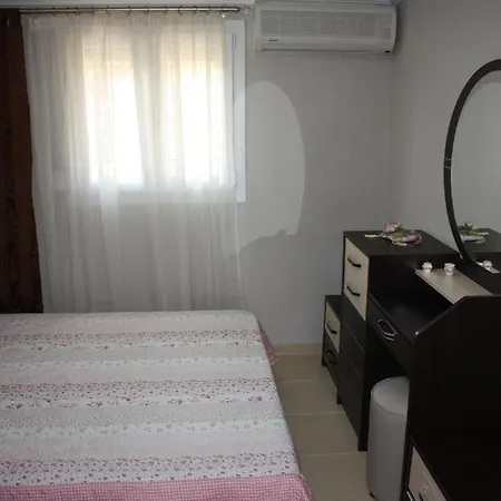 Pagona House * Toroni