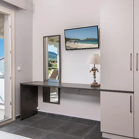 Pagona House Apartment Toroni