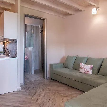 Pagona House