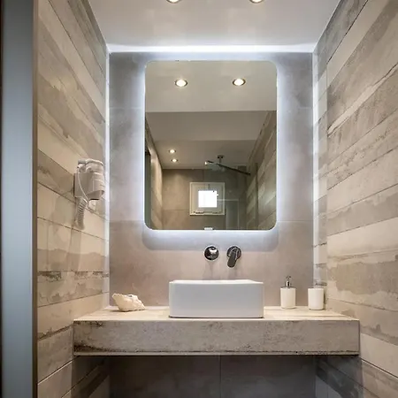 Pagona House Toroni