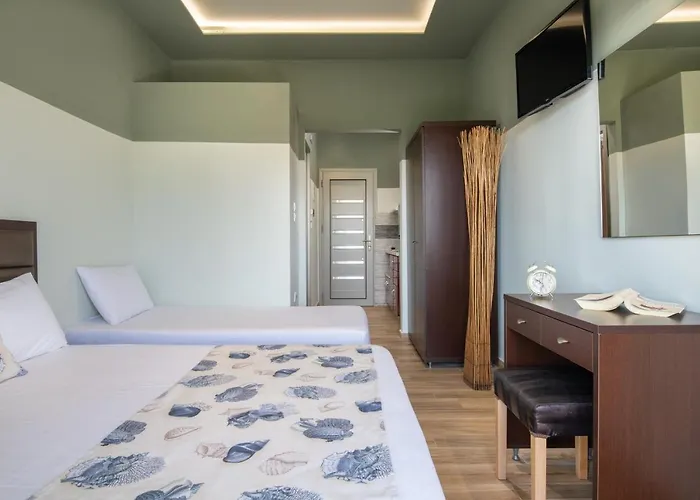 Pagona House *