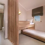 Pagona House Apartmán *