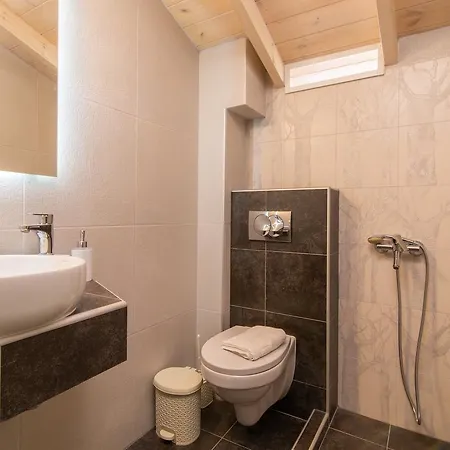 Апартаменты Pagona House