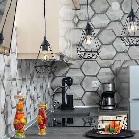 Pagona House Апартаменты