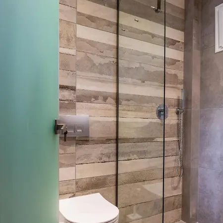 Pagona House Апартаменты