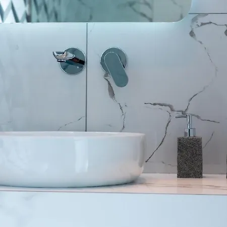 Daire Pagona House *