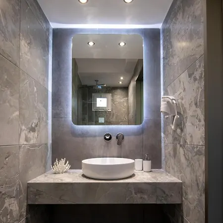 Pagona House * Toroni