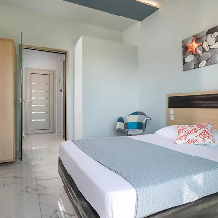 Pagona House